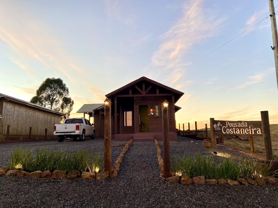 숙박 시설 정면