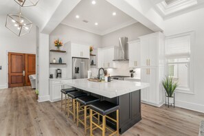 Fridge, microwave, oven, stovetop - "Villa by the Sea" Sleeps 11-One block from the Beach (Santa Rosa Beach)