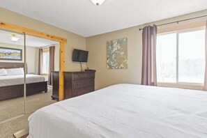 2 Schlafzimmer, Bügeleisen/Bügelbrett, kostenloses WLAN, Bettwäsche