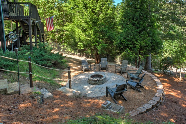 Little Bit Log Cabin