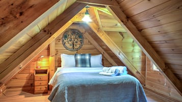 2 bedrooms, iron/ironing board, travel crib, free WiFi