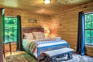 2 chambres, fer et planche à repasser, lit parapluie, Wi-Fi gratuit