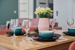 Interior - Spacious Family Apartment by Renters (Wroclaw)