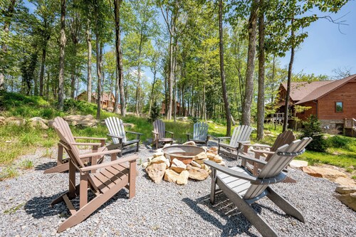 Escape to Mountains w/ All Suites & Mountain Views