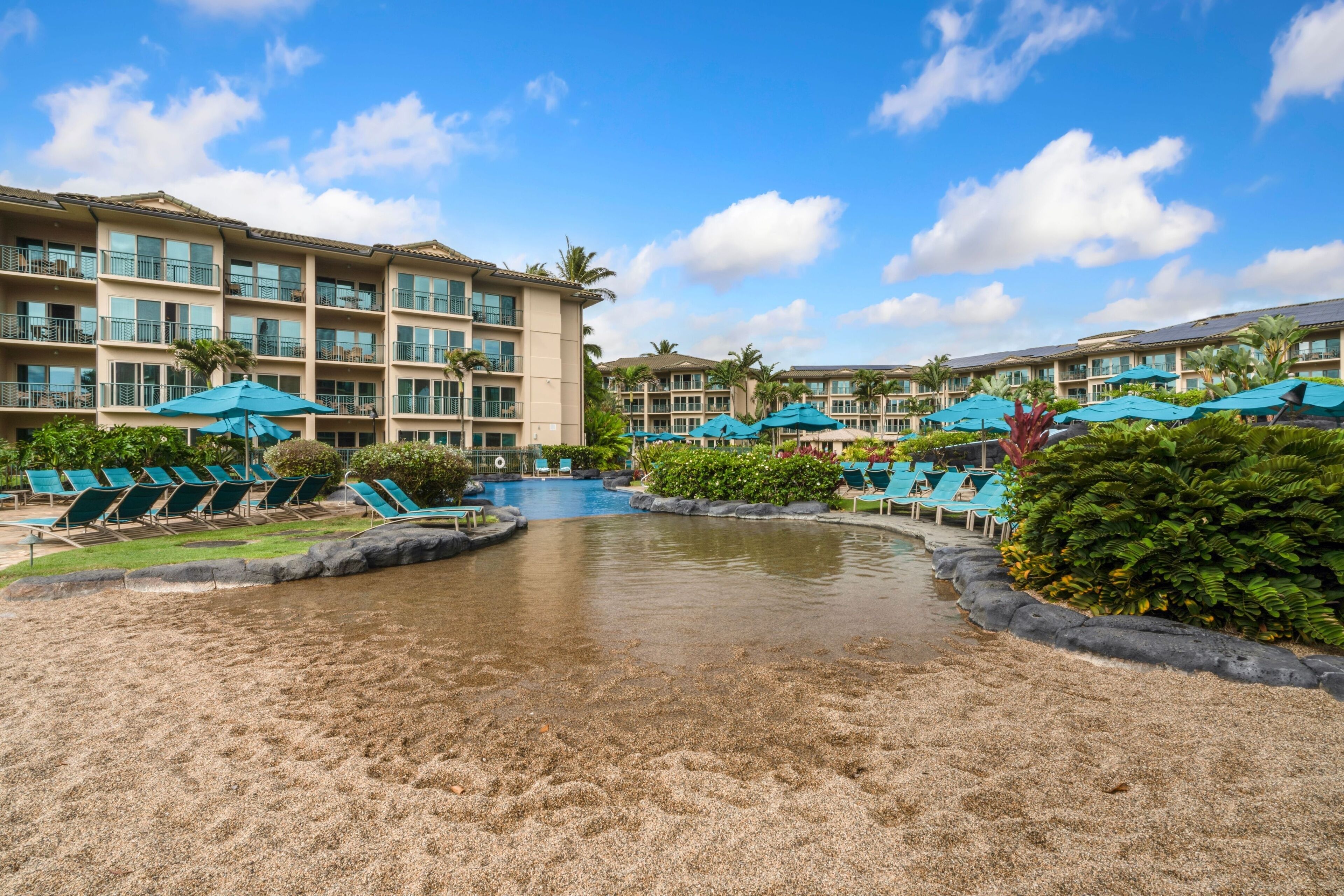 Condo, 2 Bedrooms | Exterior