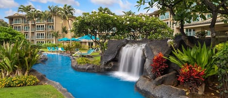 Condo, 2 Bedrooms | Property grounds