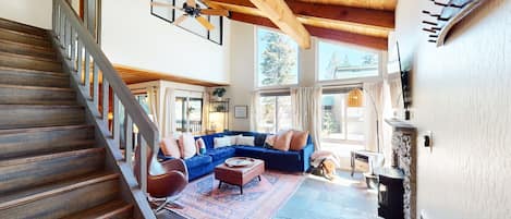 Condo, 1 Bedroom | Interior