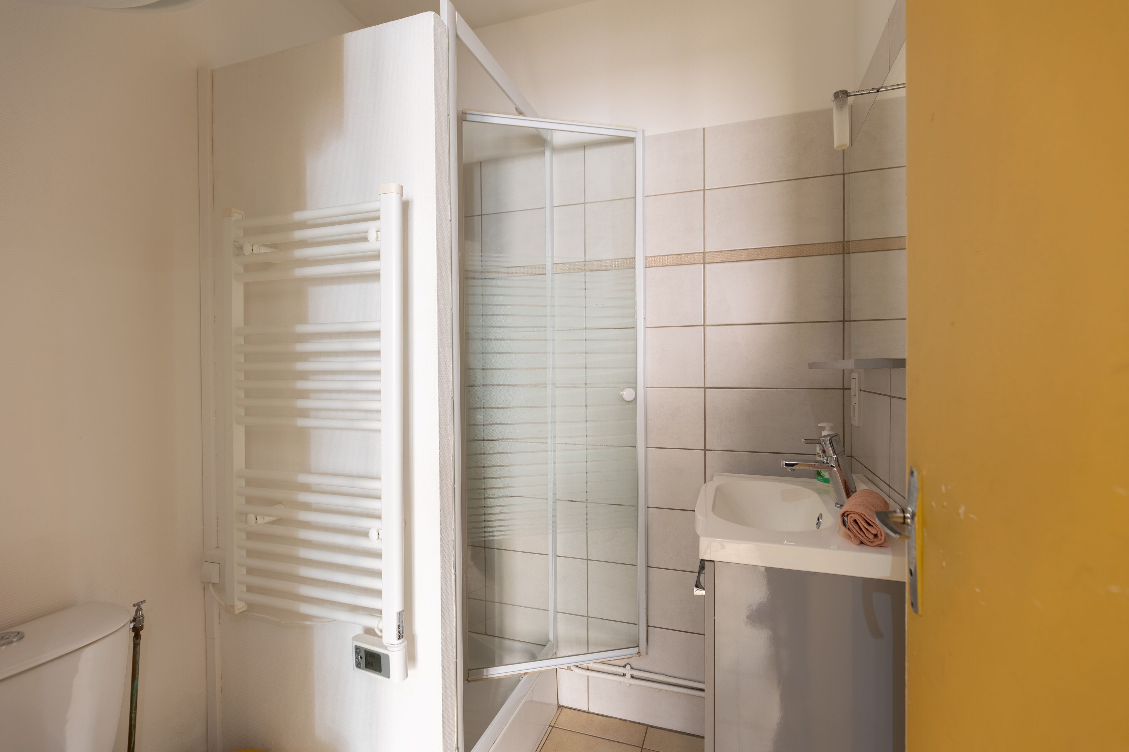 City Studio | Bathroom | Hair dryer
