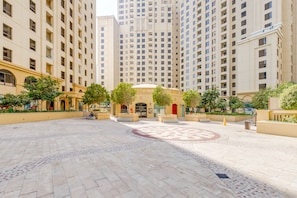 Exterior - GLOBALSTAY. Modern Ap steps to JBR Beach (Dubai)