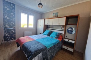 3 bedrooms, WiFi