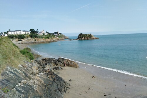Holiday Home in Binic near Sandy Beach