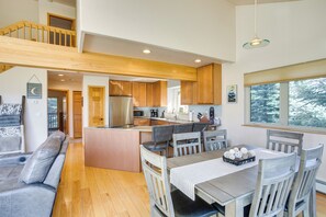 Apartment (4 Bedrooms) | Interior - Cozy Colorado Retreat w/ Deck, Grill & Pool Access (Edwards)