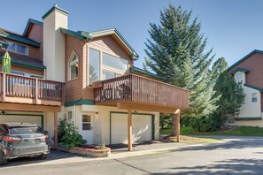Apartment (4 Bedrooms) | Interior - Cozy Colorado Retreat w/ Deck, Grill & Pool Access (Edwards)