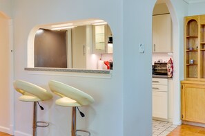 Interior - Pet-friendly Houston Vacation Rental w/ Patio! (Houston)