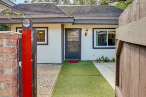 Property grounds - Pet-friendly Houston Vacation Rental w/ Patio! (Houston)