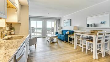 Apartment (1 Bedroom) | Interior