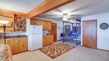 House (Multiple Bedrooms) | Interior