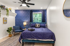 9 habitaciones, escritorio, wifi gratis y ropa de cama