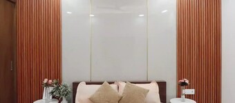 The Luxe Stays in Central Delhi