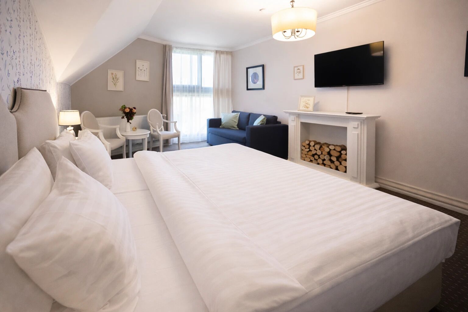 Premium Double or Twin Room, Mountain View | Egyptian cotton sheets, premium bedding, memory-foam beds, in-room safe