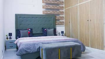 4 chambres, fer et planche à repasser, Wi-Fi, draps fournis