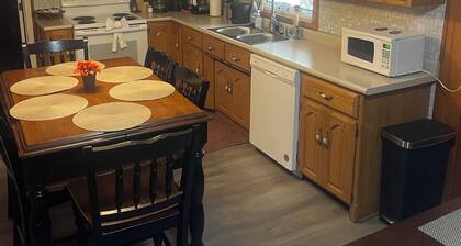 Cozy Home on Historic Route 66 Right Outside of Fort Leonard Wood