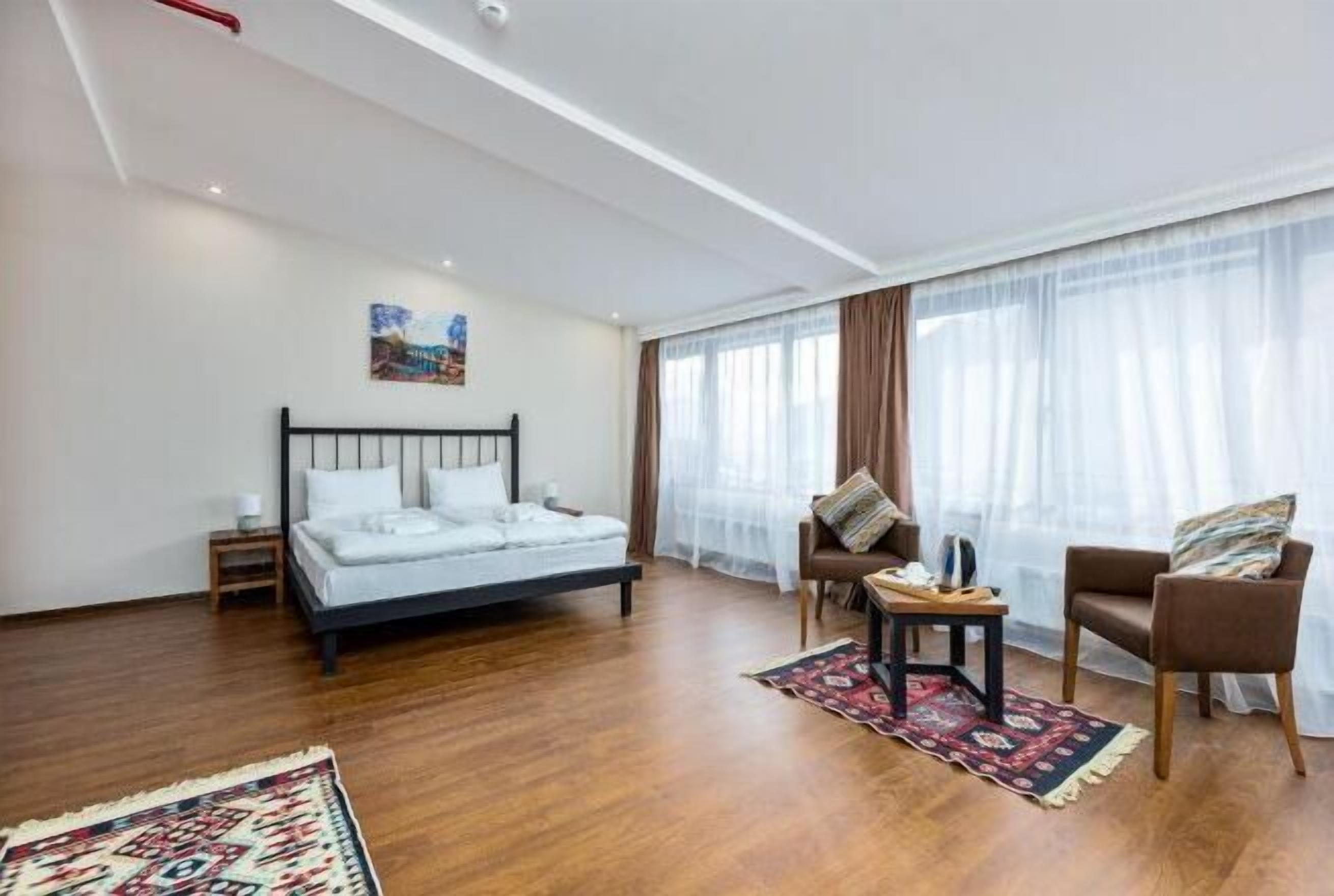 Wi-fi (inkludert) og sengetøy