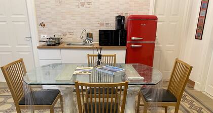 PROMOTION "TOURISTHOUSE MONOPOLI 10" ROOM 2 TRIPLE WITH EXTERNAL BATHROOM