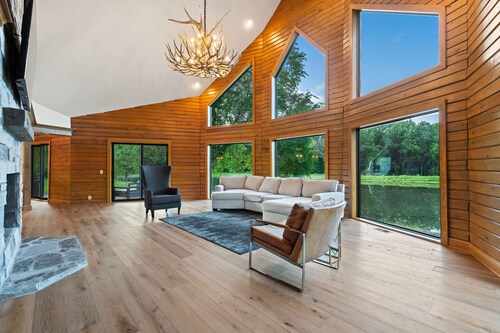 The Cabin at Big Creek