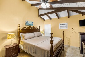 Fer et planche à repasser, Wi-Fi, draps fournis