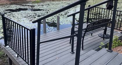 Beautiful Lakeside Condo/The Maples Golf Course On Site/Golf Haven/Near Pinehurst & Southern Pines/40 Golf courses minutes awaySleeps 9