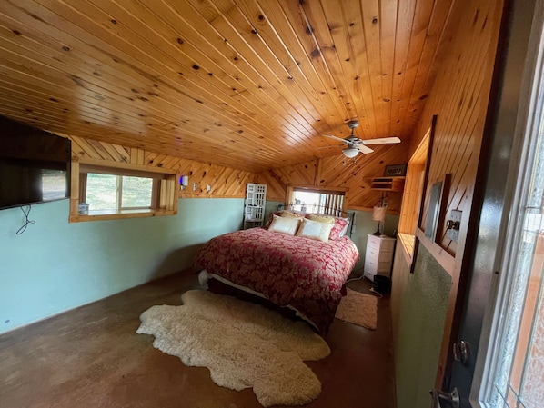 2 Schlafzimmer, Bügeleisen/Bügelbrett, kostenloses WLAN, Bettwäsche