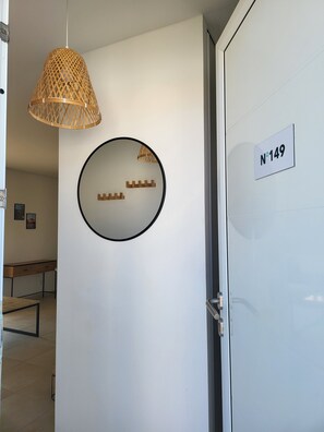 Interior - Le Temps D'une île en Tout Compris (Linguizzetta)