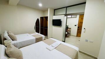 Comfort Studio | Laptop workspace, free WiFi, bed sheets