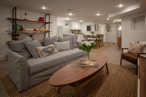 تلفزيون ذكي، كُتُب