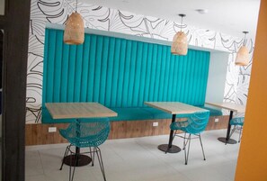 Flat-screen TV - Estainn Hotel Coworking (Bogotá)