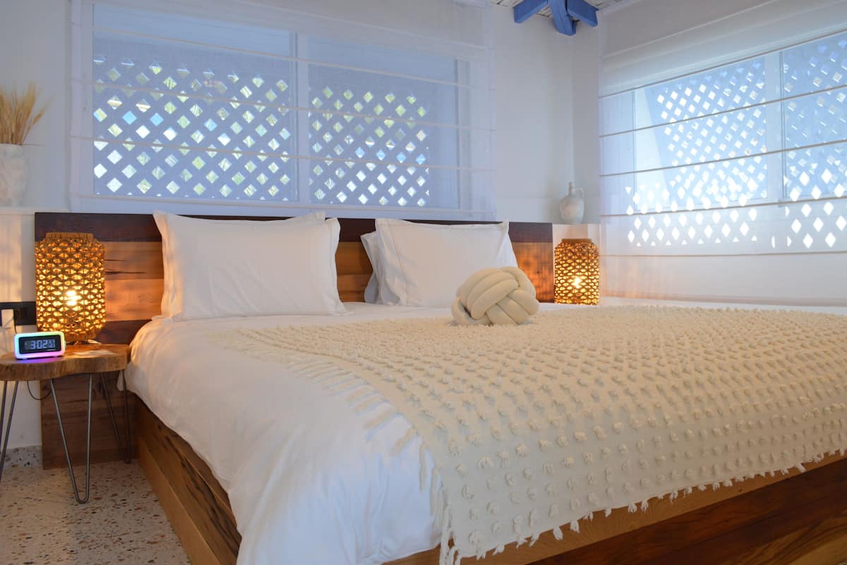 Panoramic Suite | 1 bedroom, premium bedding, down comforters, memory foam beds