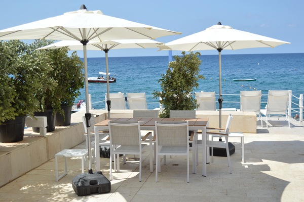 Phòng Suite Cao cấp | Hiên