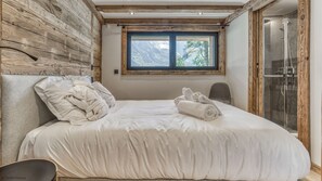 5 quartos, ferros/tábuas de passar roupa, Wi-Fi de cortesia