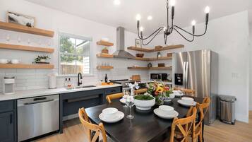 House, Multiple Beds, Hot Tub, Pool View (306 W Travis Combo) | Private kitchen | Coffee/tea maker