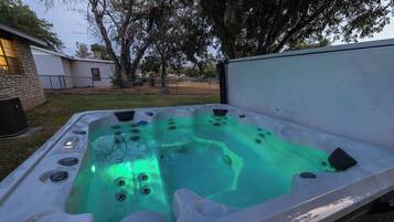 ์ผ์ธ ์คํ ์์กฐ