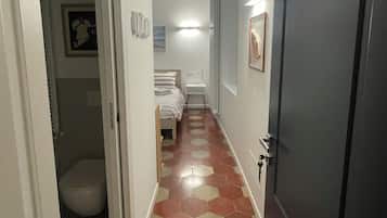 1 Schlafzimmer, Schreibtisch, kostenloses WLAN, BettwÀsche
