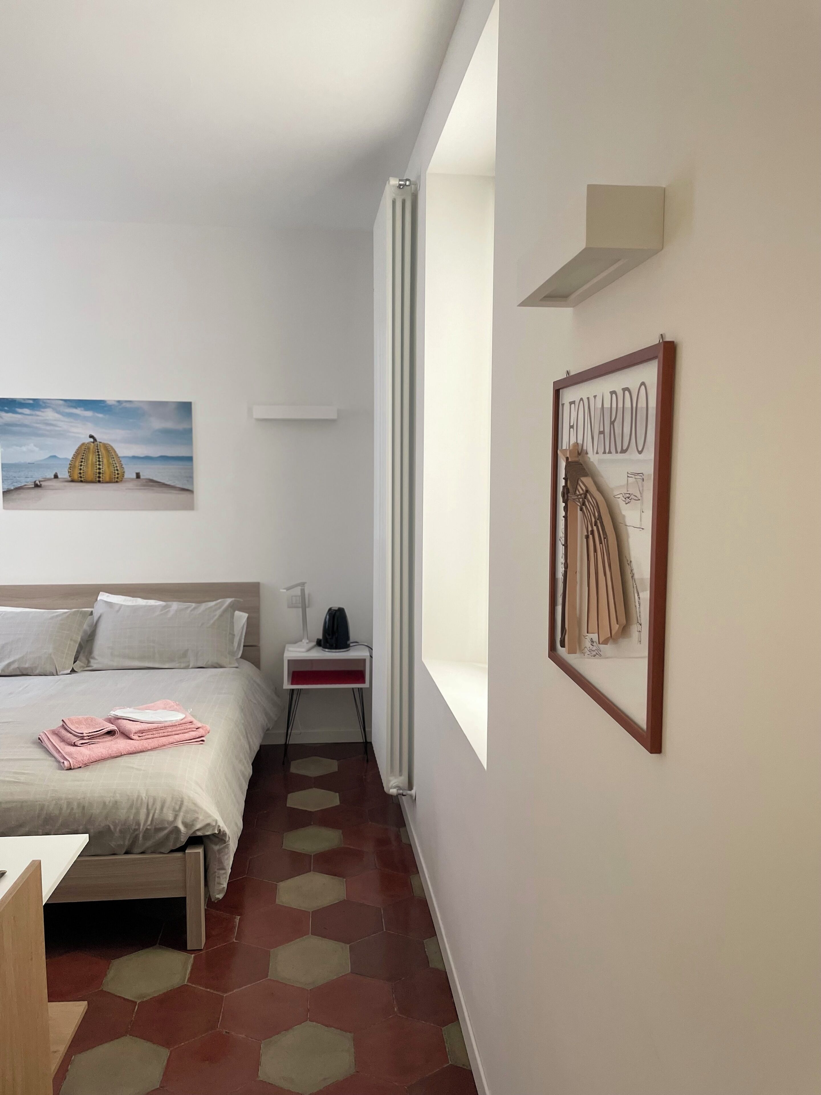 1 habitación, escritorio, wifi gratis y ropa de cama 