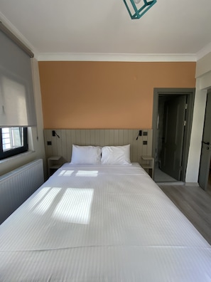 Family Quadruple Room | Minibar, free WiFi, bed sheets - Vera Edirne (Edirne)