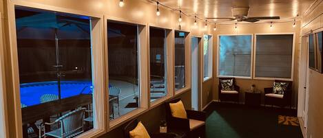 حمّام سباحة خارجي