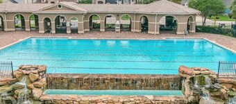  truly stunning lakefront with immediate access to all the city has to offer.