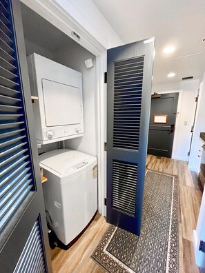 Interior - Retreat in the Heart of Mt Crested Butte! Skin-In/Out - Studio/Pool/Hot tub (Crested Butte)