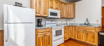 Affordable and Close to Galena 1 bedroom