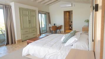 Suite de lujo | 1 habitación, ropa de cama de alta calidad y edredón