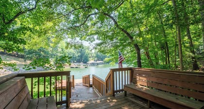 Dragonfly Cove Private Dock!